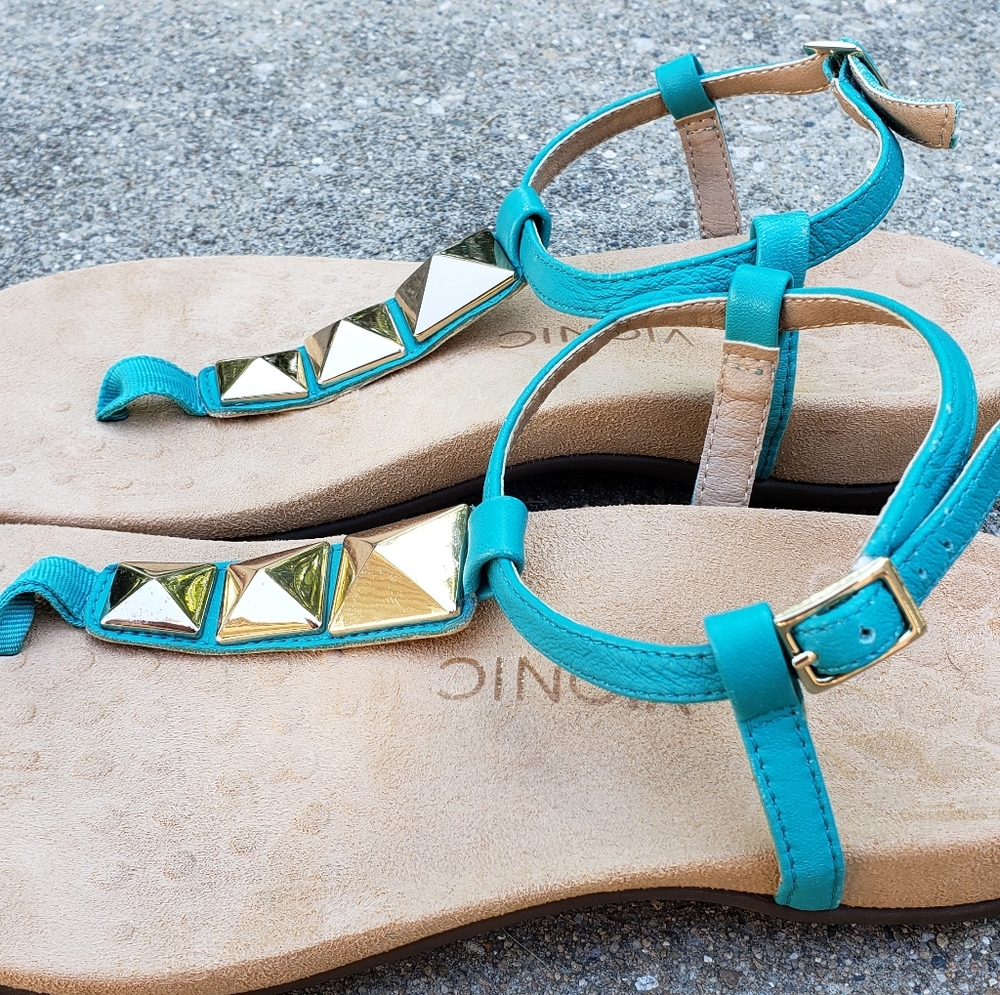 Vionic Torquoise Sandals, size 8